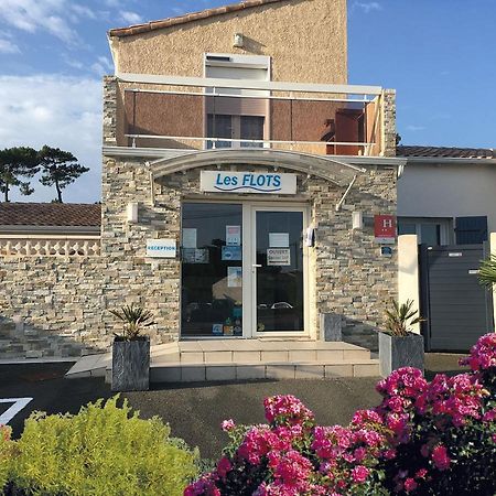 Hôtel Résidence Les Flots Saint-Palais-sur-Mer Exterior foto